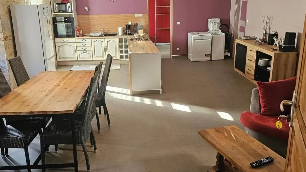 Piece de vie d'environ 50m2