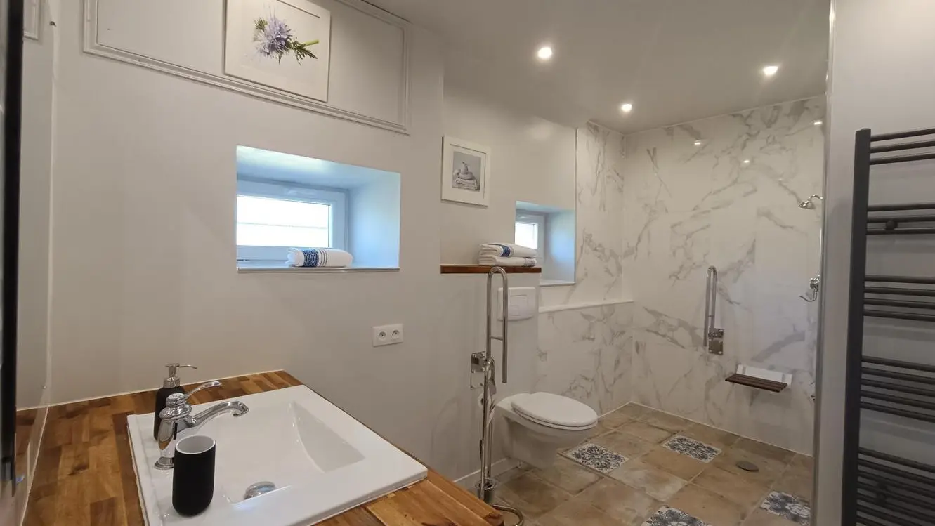 Salle de bain Chambre 2