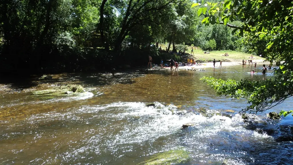 Baignade Sauliac sur Célé