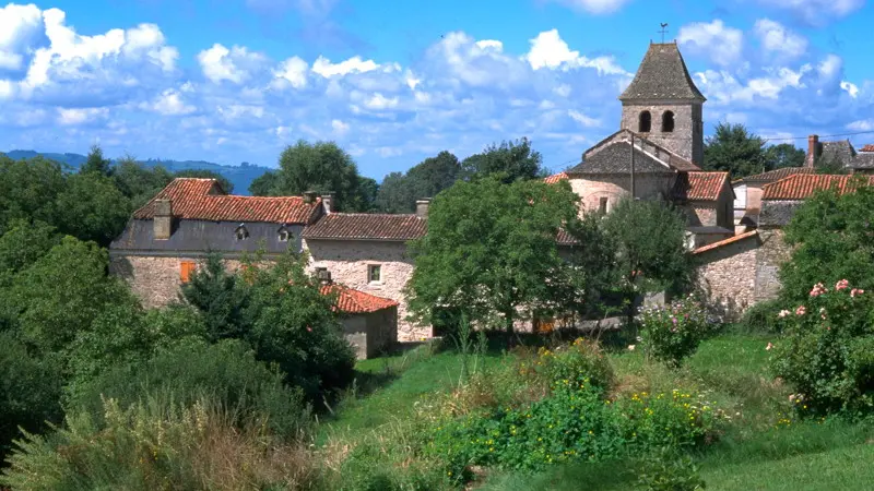 Latouille Lentillac - Eglise