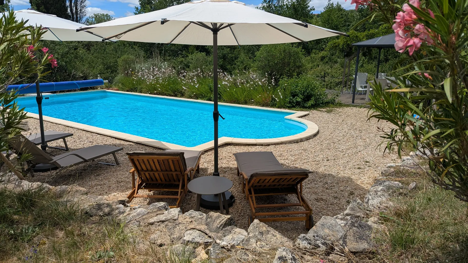 Swimming pool 2