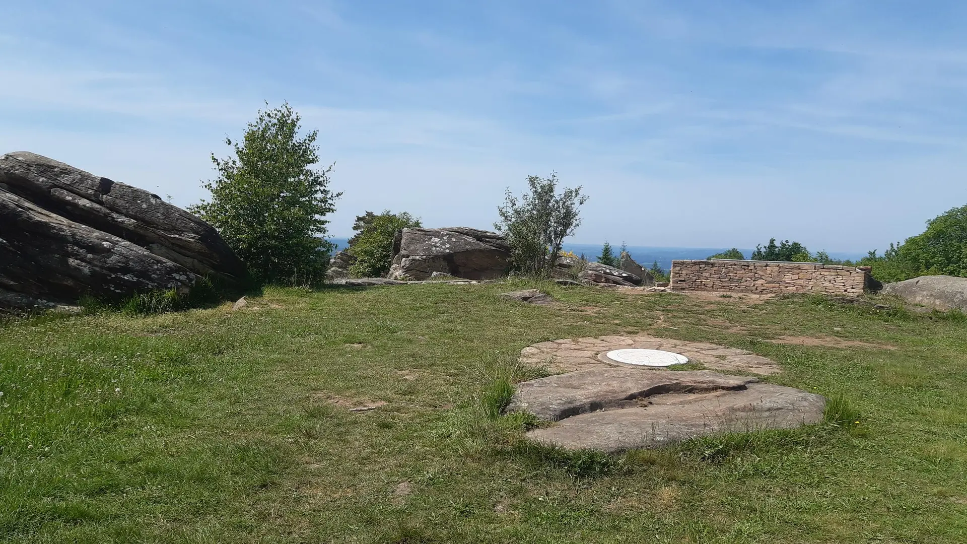 Table d'orientation Puy Pauliat (1)