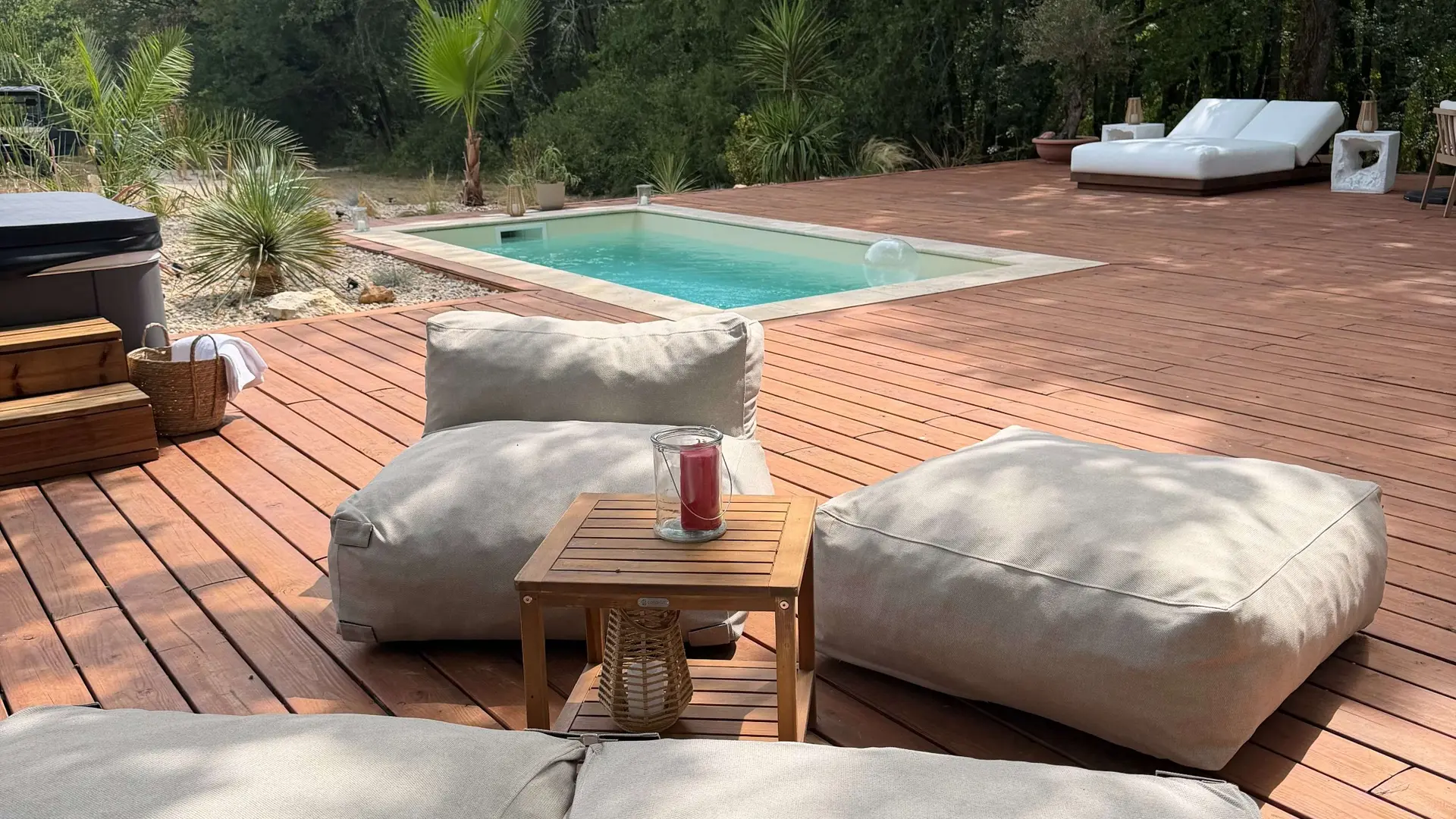Terrasse exterieur 1