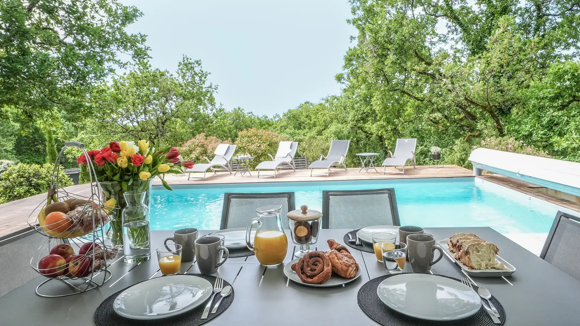 Terrasse piscine chauffée