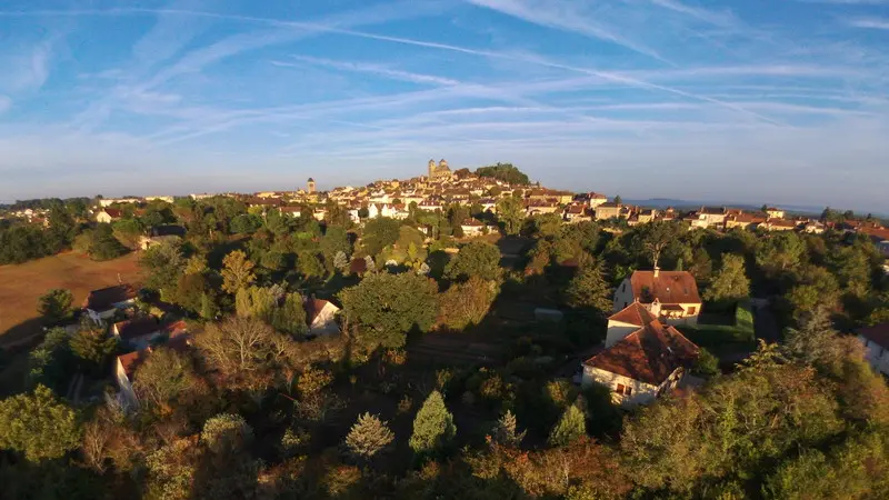 Vue aérienne de Gourdon