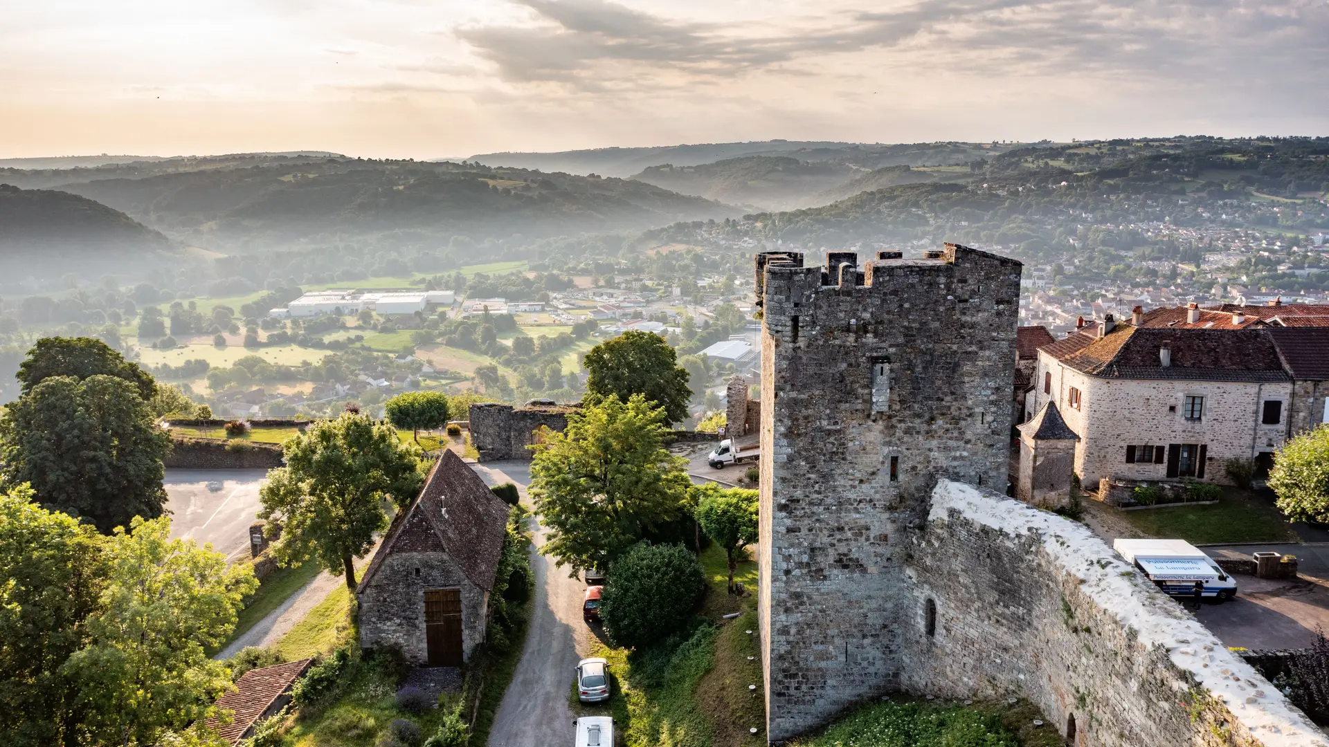 Vue drone de Capdenac-le-Haut © Cyril Novello - Lot Tourisme 210721-080647