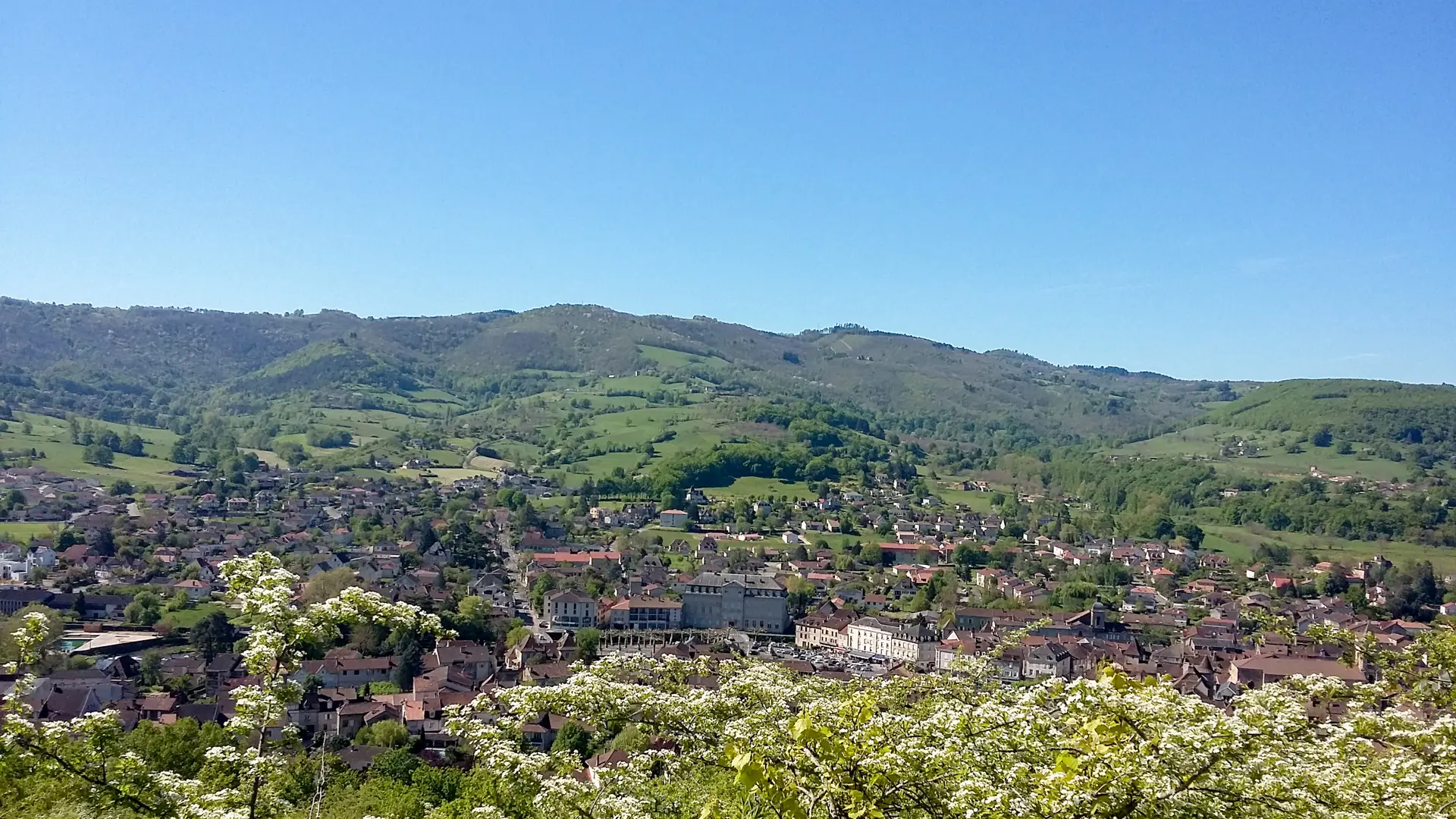 Vue sur Saint-Céré_01 © Lot Tourisme - A. Leconte