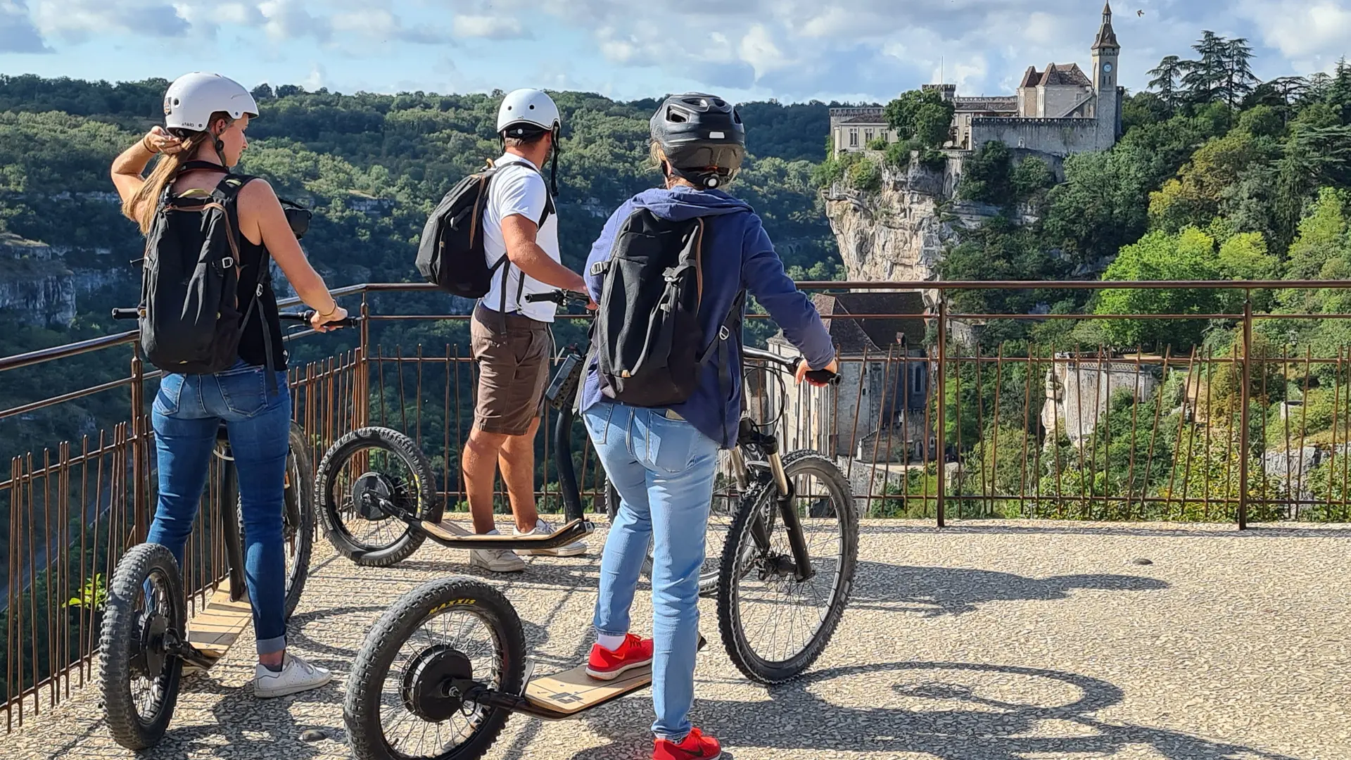 En trotinette tout terrain à Rocamadour - Troxtrem