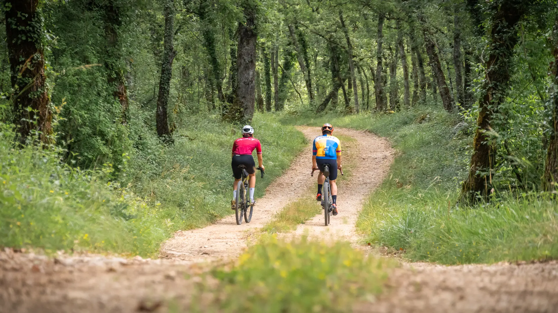 Vélo gravel à Lalbenque