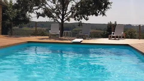 Piscine à partager