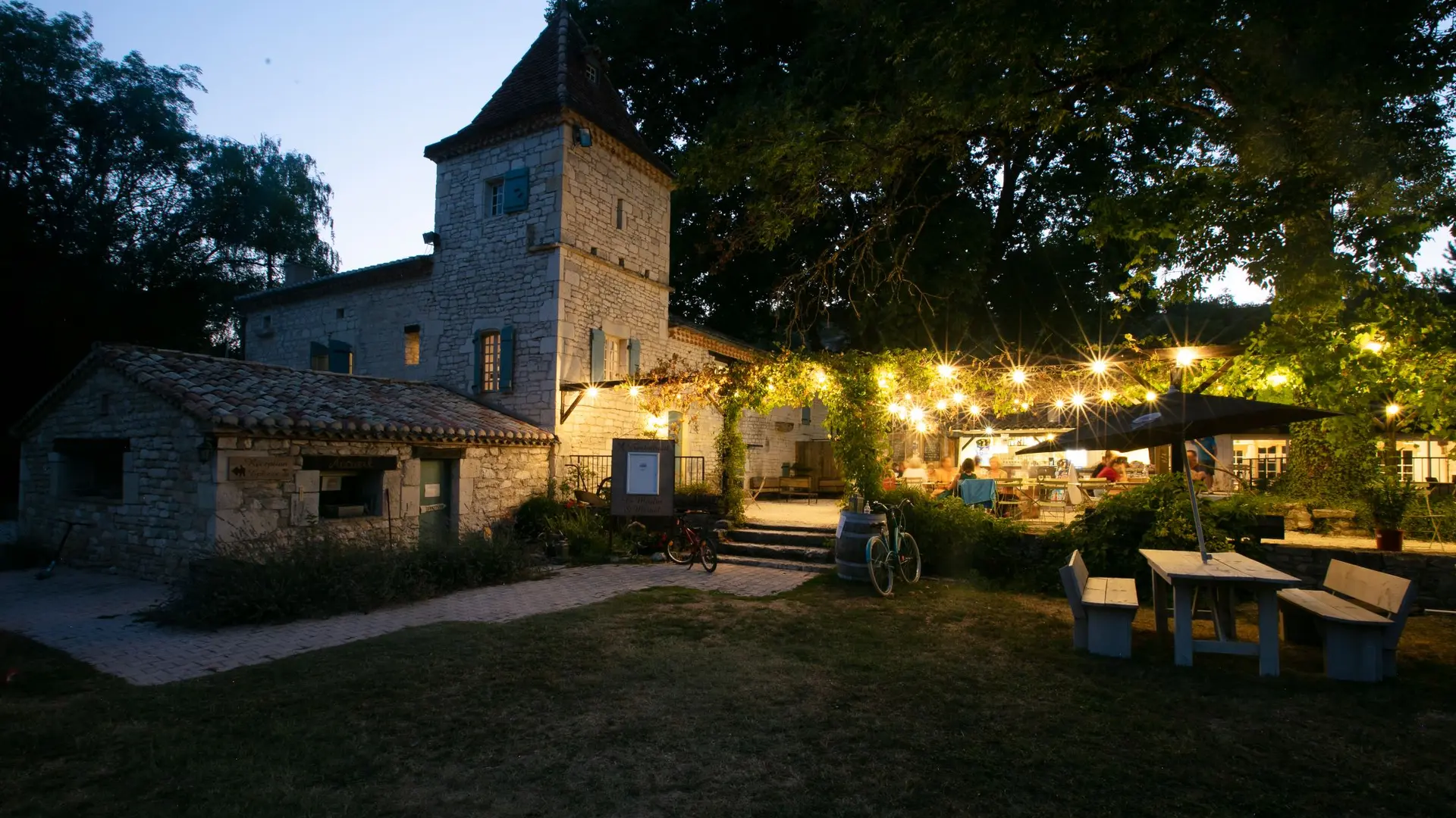 Camping Des Arcades restaurant Le Moulin de Saint Martial