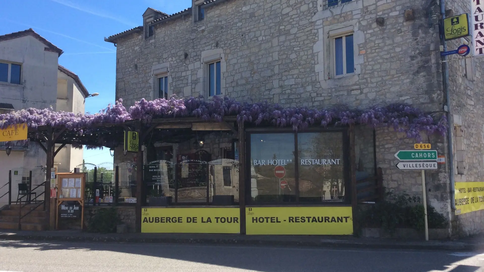 Auberge de la Tour Sauzet