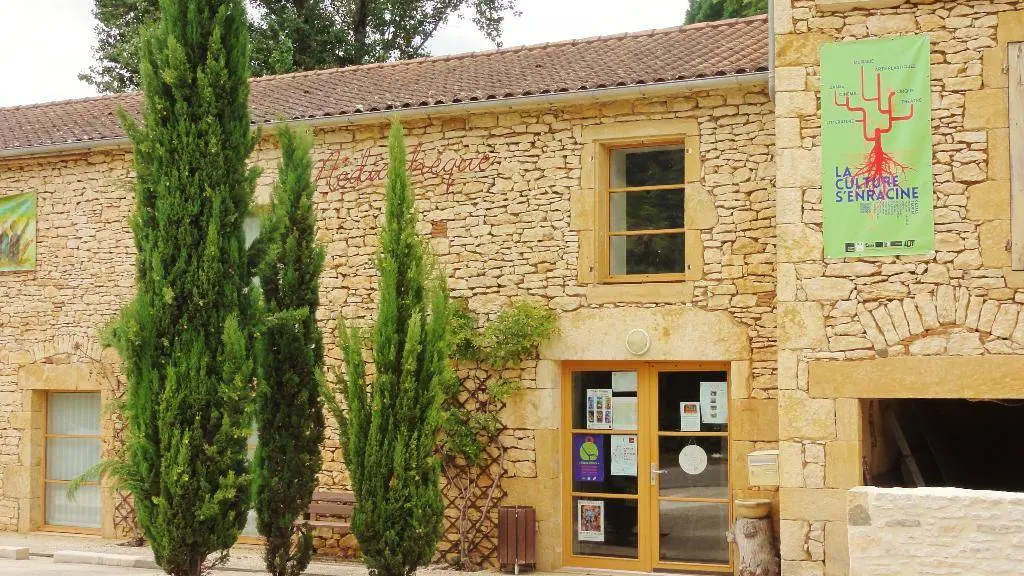 bibliotheque frayssinet-le-gelat