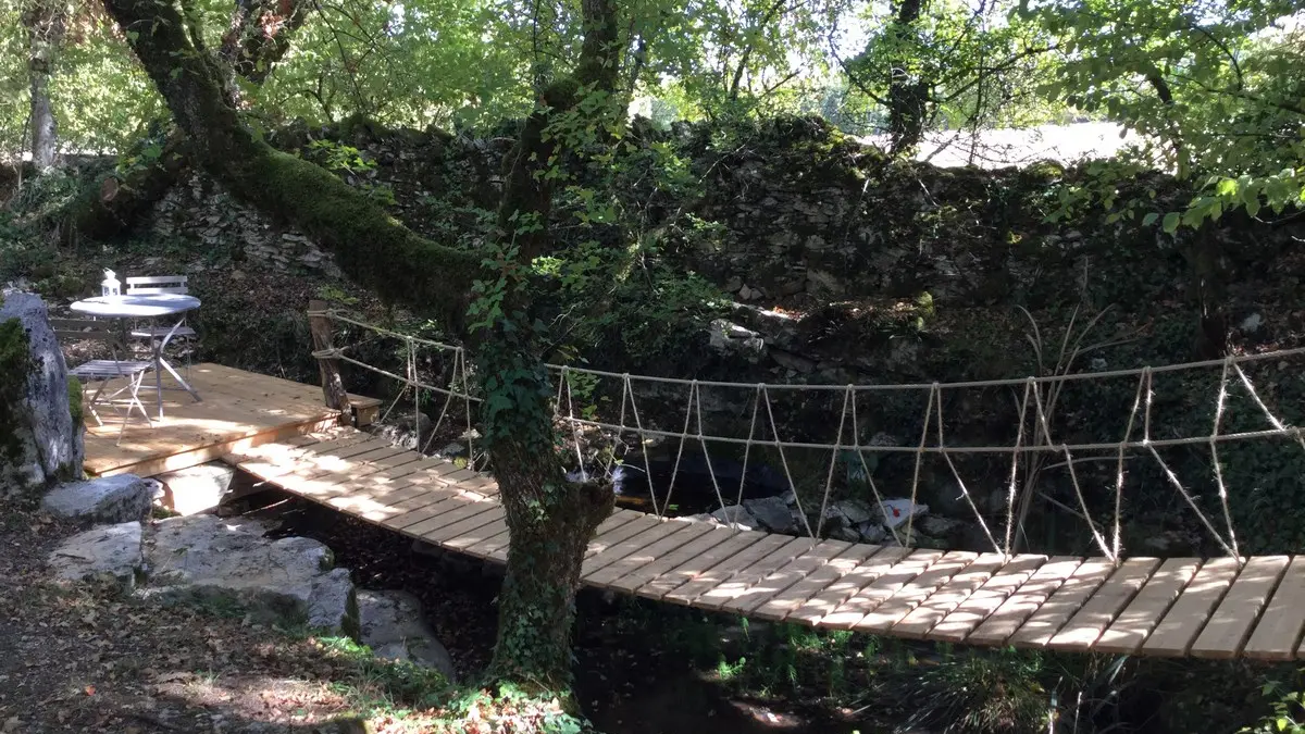 cabane-Lodge- pont de singe