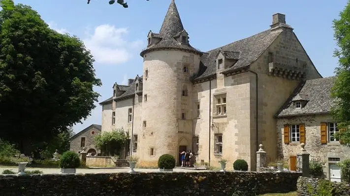 chateau