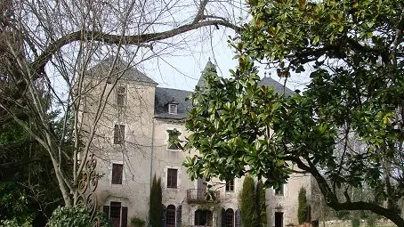 chateau