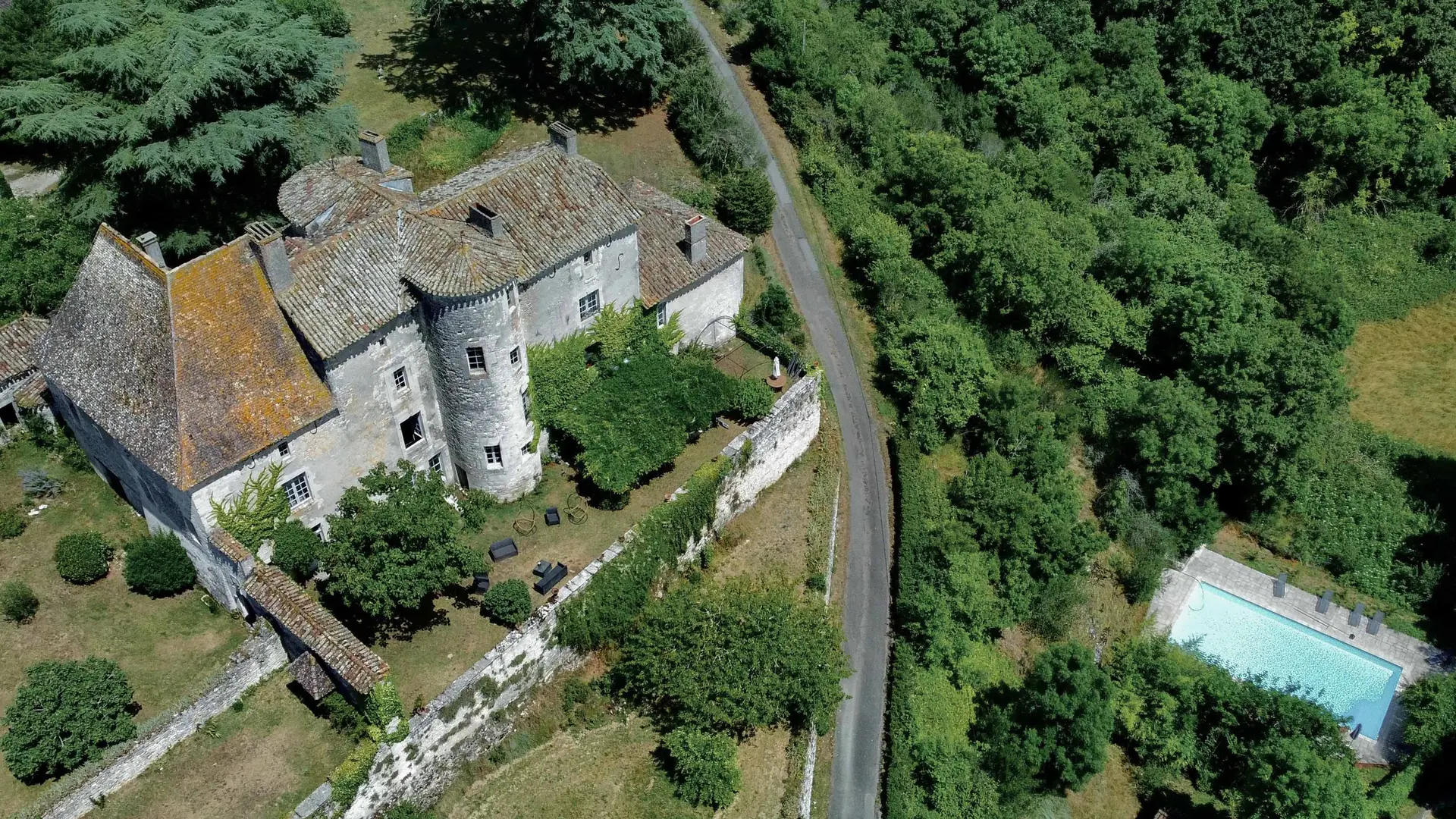 chateau vol d'oiseau