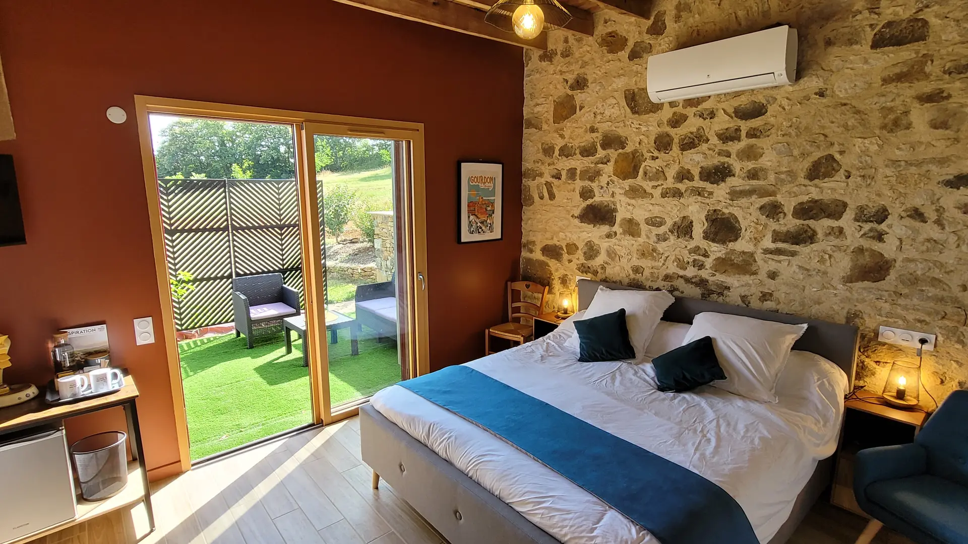 Chambre gourdon, RDC, avec terrasse