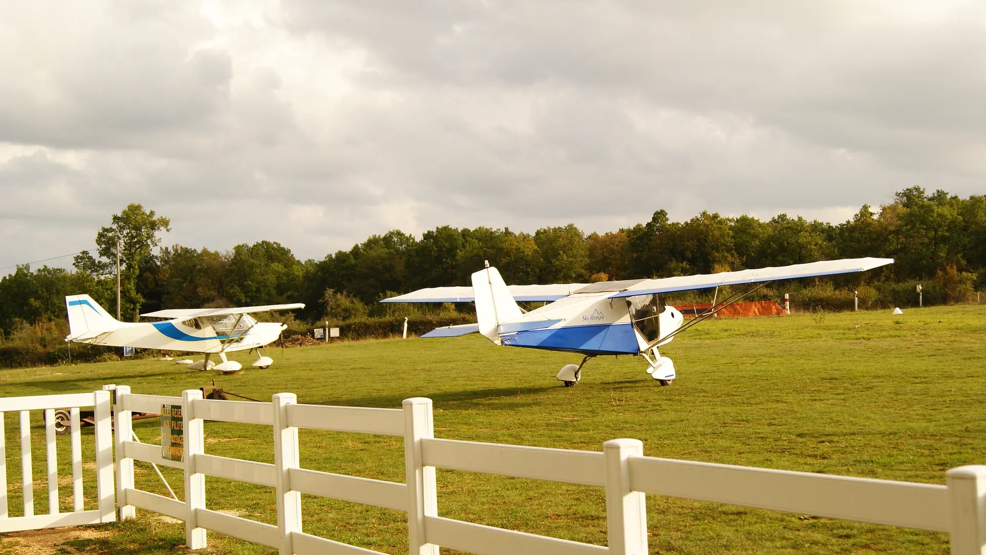 engin orly  super guepard et sky ranger