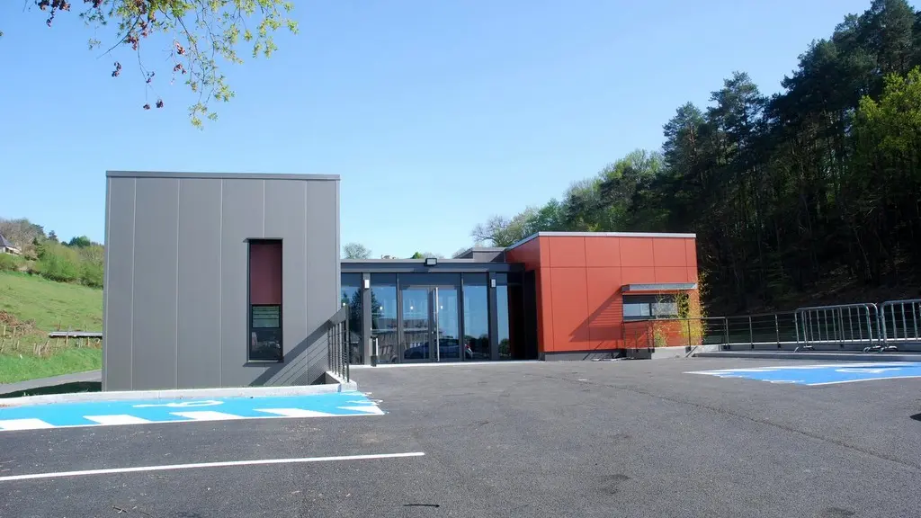 ff159ecb1c7dfa941c5e7961a9482374_Profession