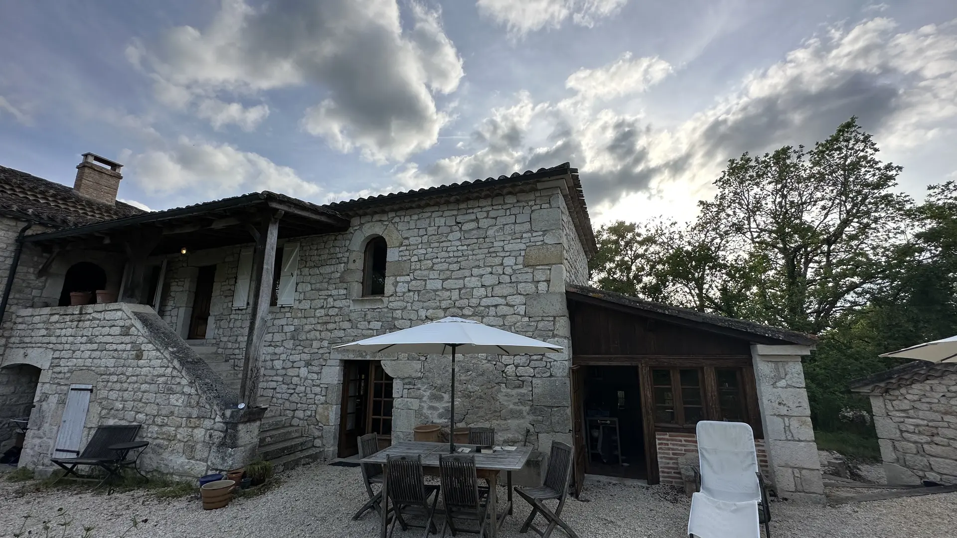Maison Escalier Escalier - facade cuisine a droite