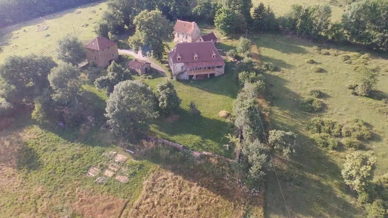 gite Lot Maison Laudato Si photo aérienne