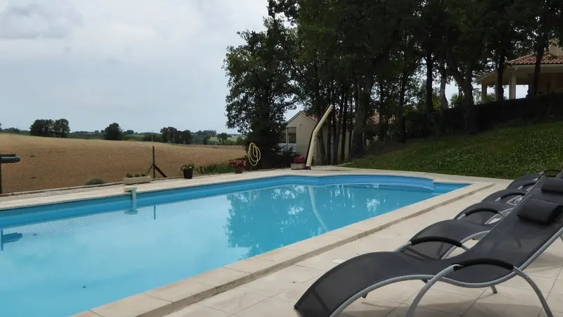 Gîte La Gariotte - piscine