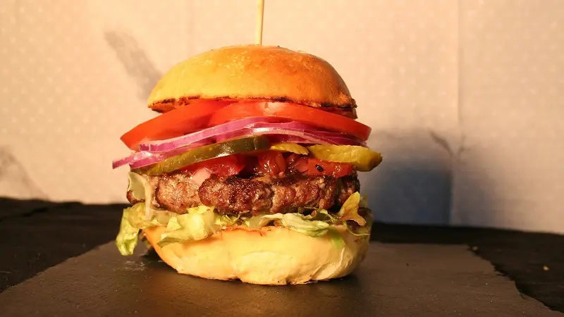 hamburger pukeko