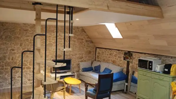 accès à l'étage