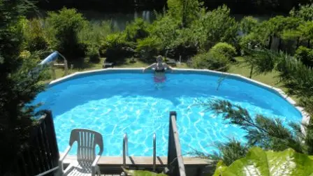 piscine privé , 7,30 x 4,60 m ( jardin niveau 1)