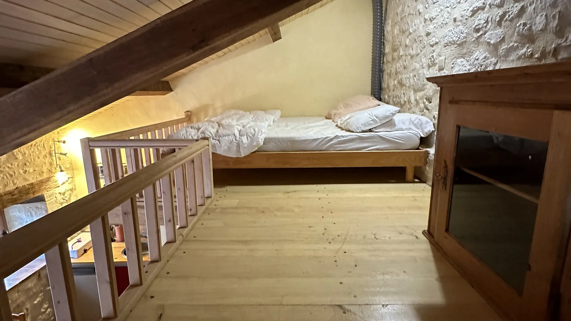 lavendel - mezzanine - double lit de 1.60 x 1.90m