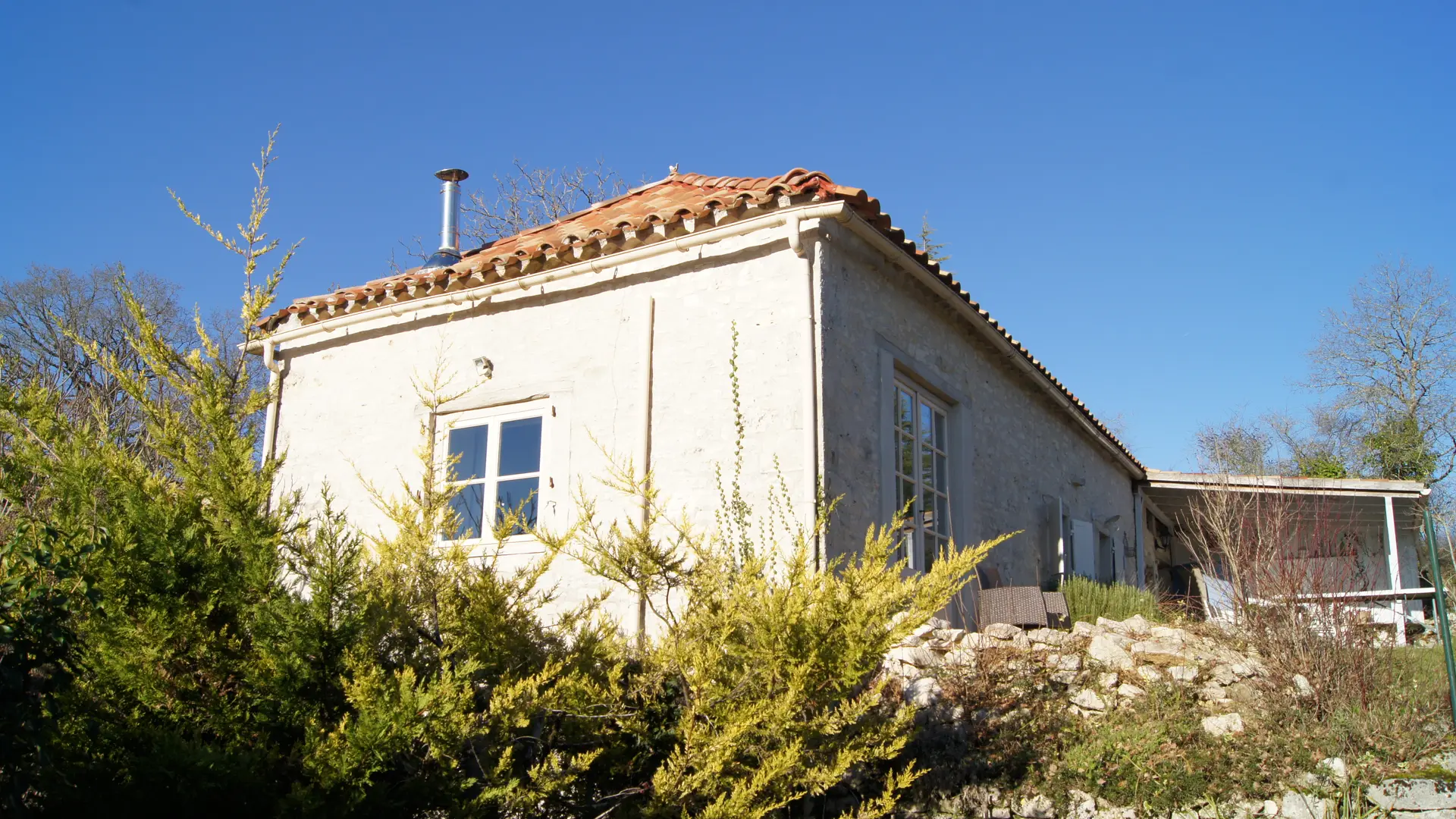 les gîtes de Vidalot Montcuq l'oustal extérieur