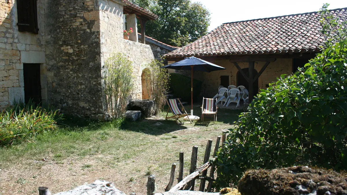 La tuile à loups le Mas d'Aspech Lot Quercy