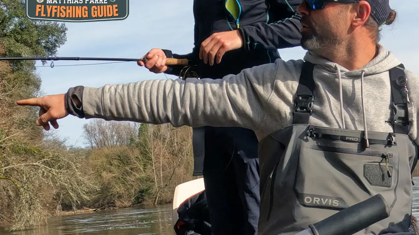 Dordogne-flyfishing-guide / Guidage pêche à la mouche bateau