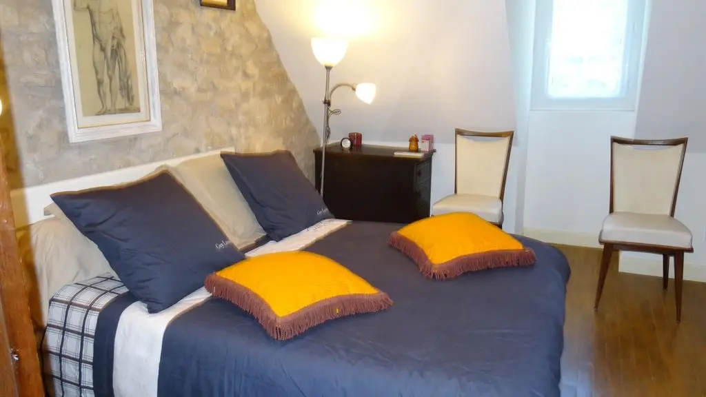 la chambre principale les acacias