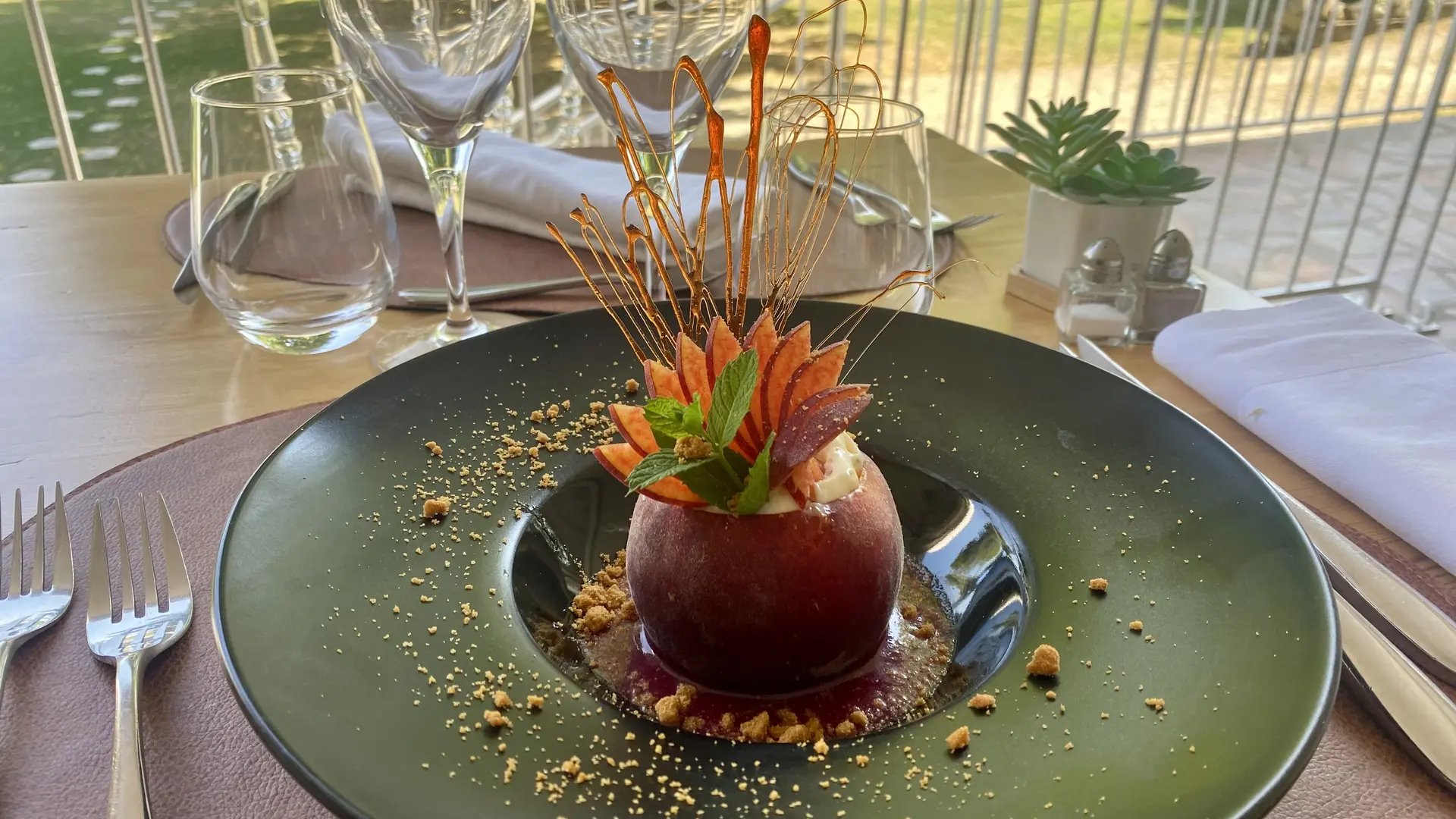 pêche pochée, carte des desserts