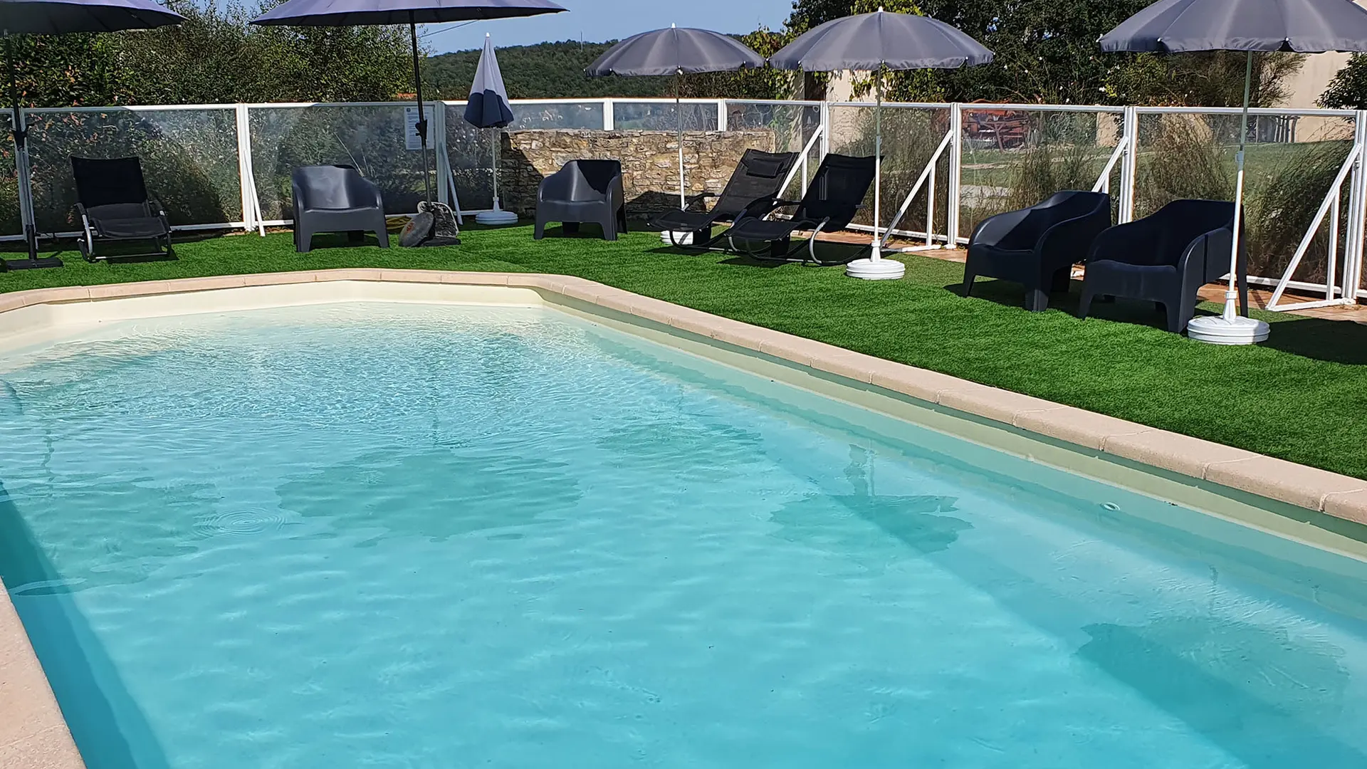 piscine 05 - hameau des Cardenals