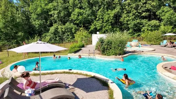 Piscine - la La Clairière - Camping nature Lot Dordogne