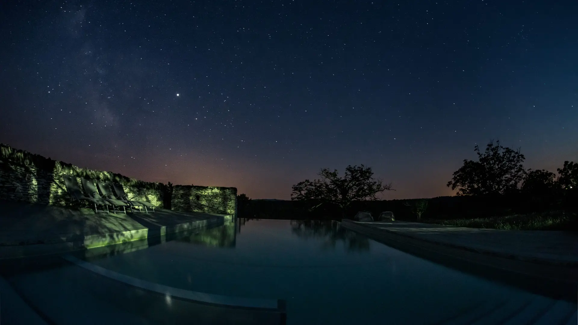 Piscine la nuit