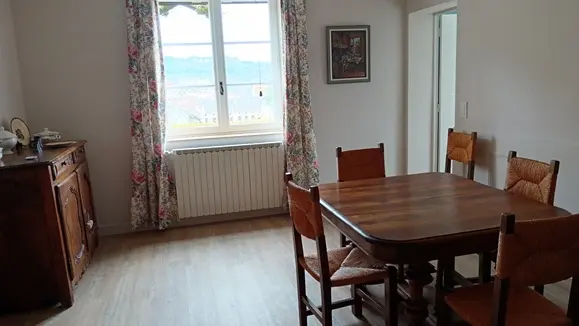 salle a manger vue 2