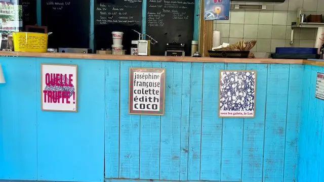 snack--pizzeria-guinguette-de-la-plage-saintcirqlapopie