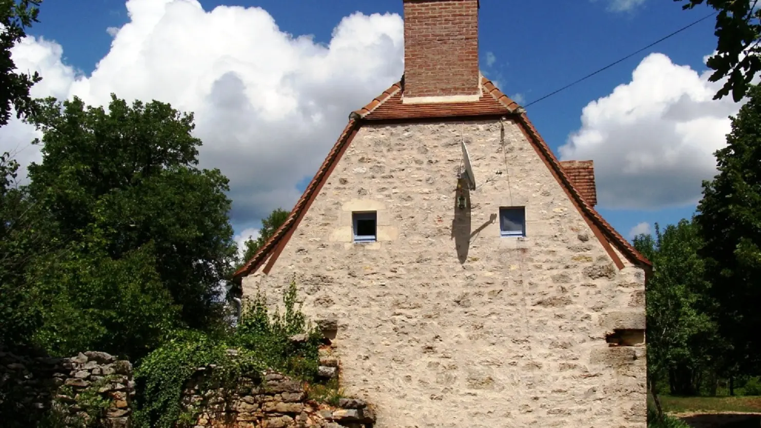 Facade ouest Lac de Blars