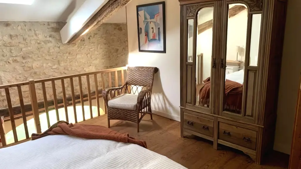 0286f056-8ec0-414f-92e7-7f7908f73d0e