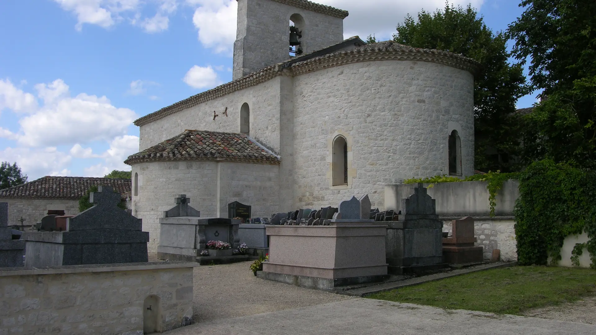 15 COURBIAC (Saint-Vincent de Saragosse)
