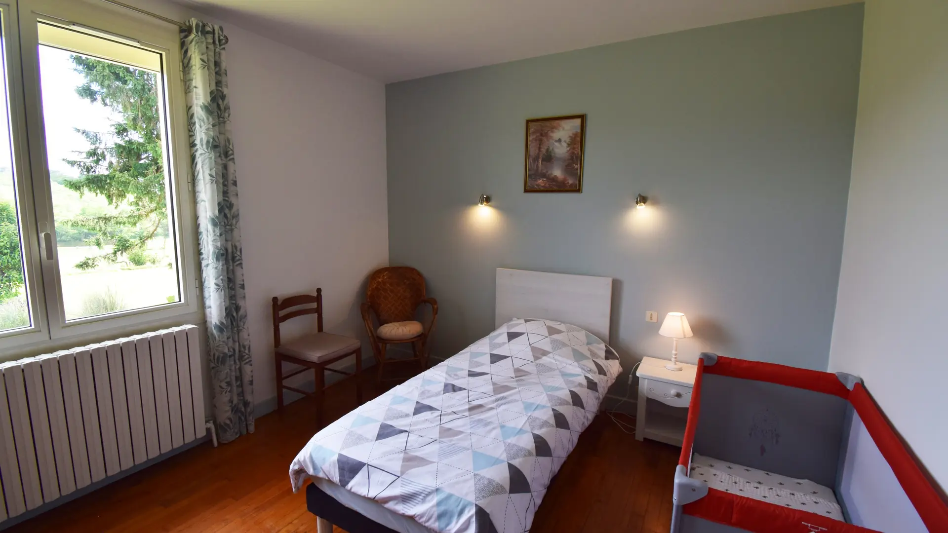 HLOAQU047V50IVGV-2025-9