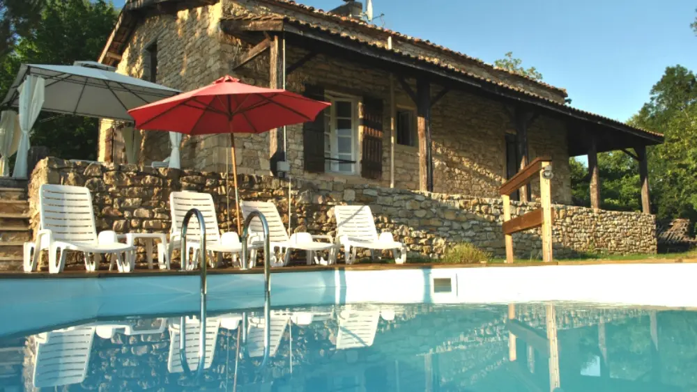 A-The-Millers-Cottage-and-pool