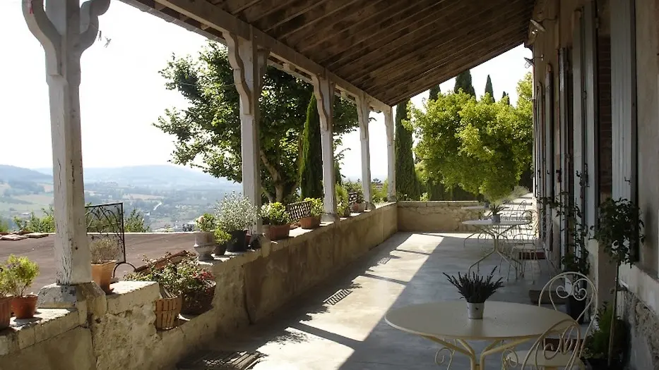 HLOAQU047FS002DH_Penne_PreauHorizon_Penot_terrasse