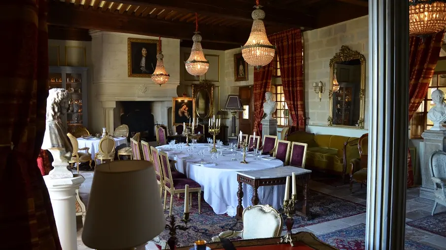 Chateau des Vallons intérieur 2 sirtaqui