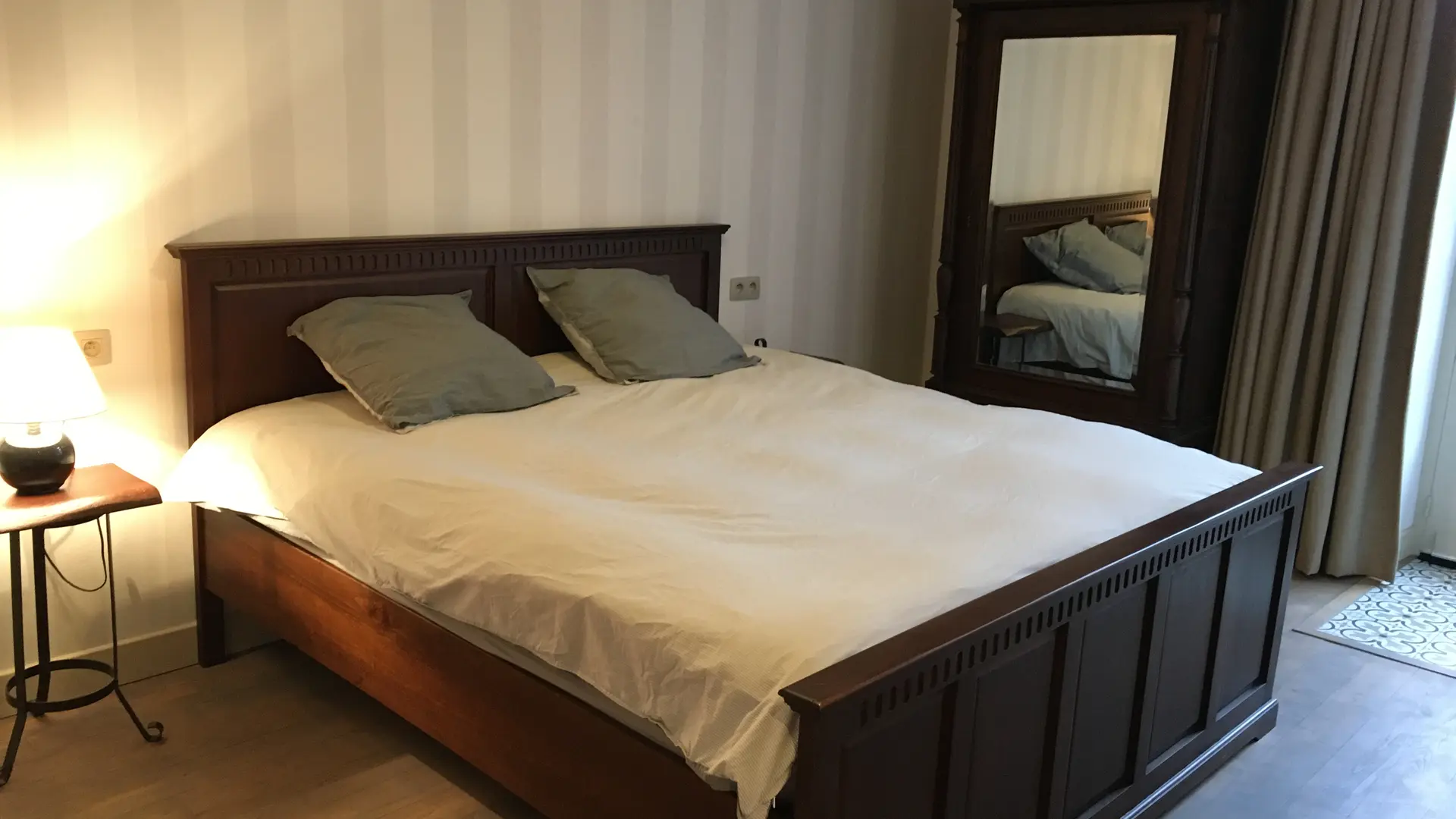 Chambre le comte (1)