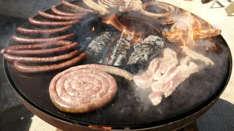 DEG_le rdv des fins gourmets_Verteuil_brasero